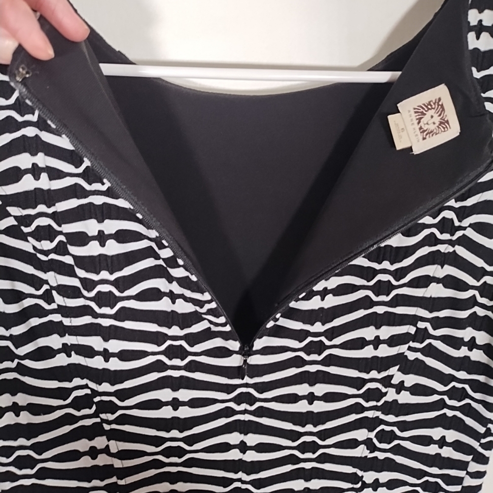 Anne Klein Black White Fit/Flare Dress Women's 6 Capped Sleeve Stretch - Picture 7 of 9